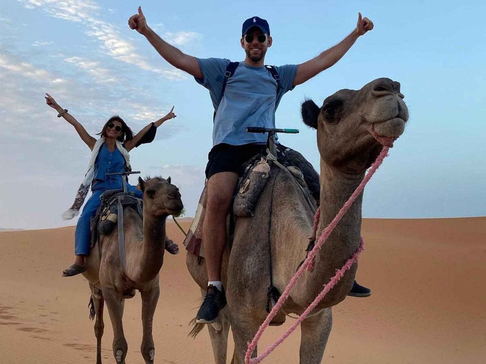 ホテル Sahara Family Luxury Camp メルズーガ エクステリア 写真